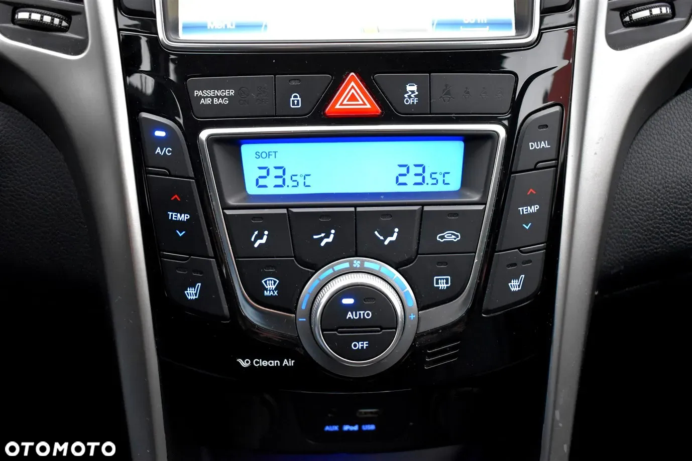 Hyundai i30 i30cw 1.6 CRDi Automatik Style - 29