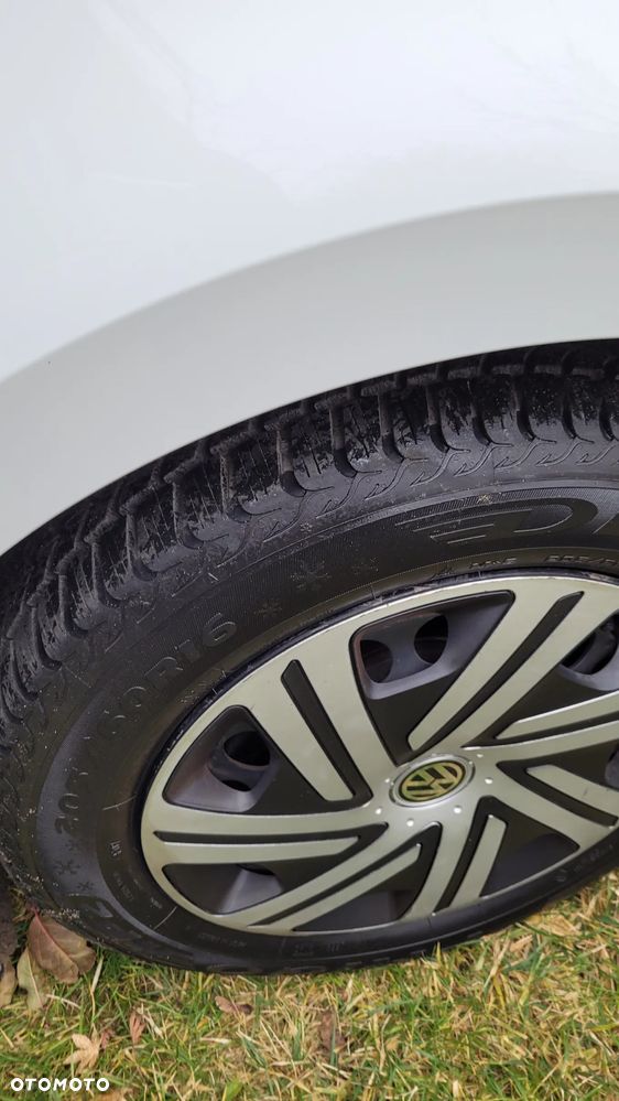 Volkswagen Touran 1.4 TSI BMT Comfortline - 16