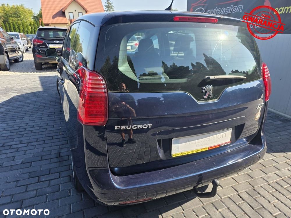 Peugeot 5008 - 8