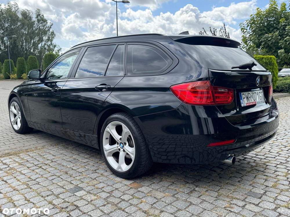 BMW Seria 3 318d xDrive - 4