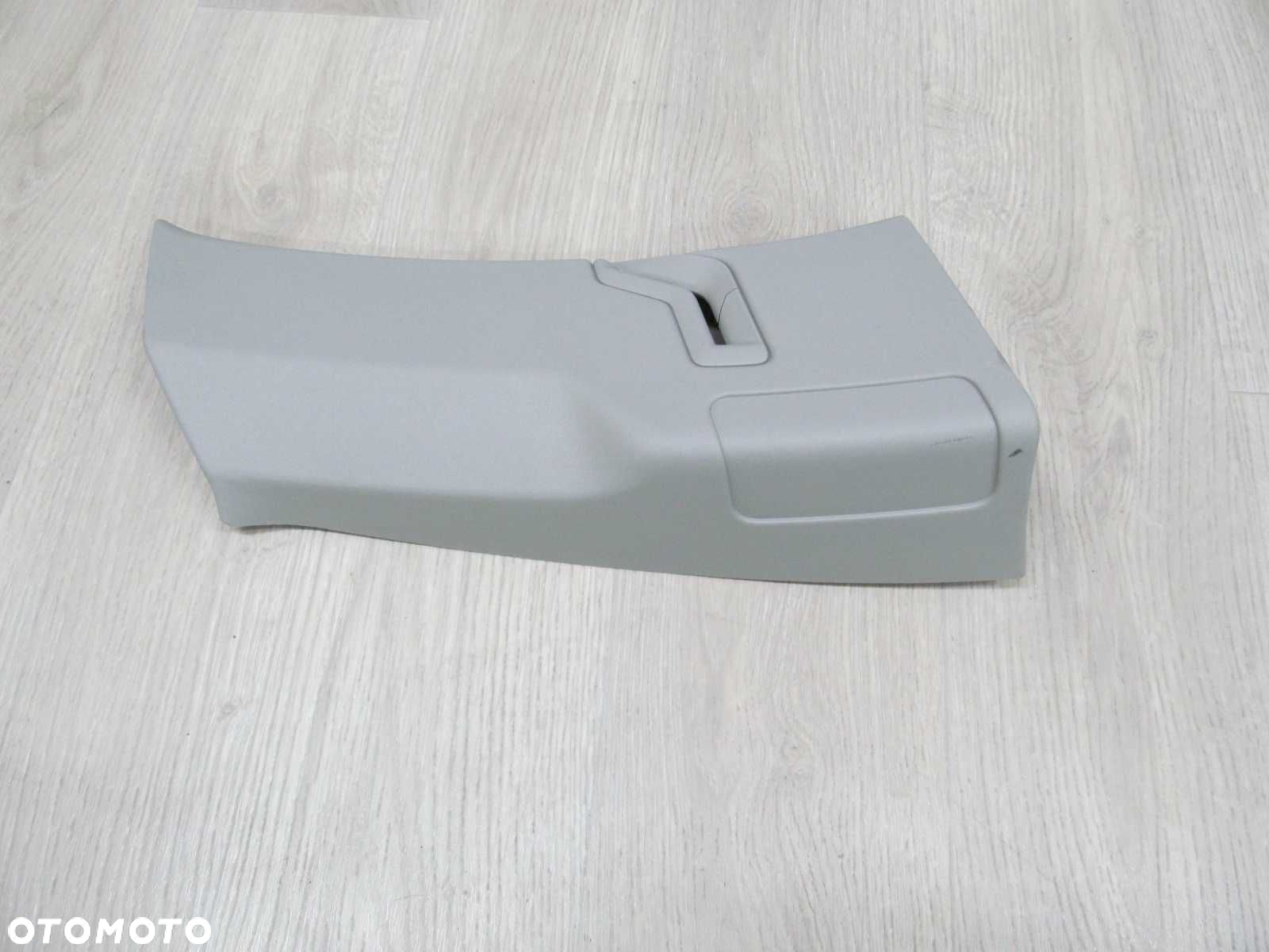 VOLVO XC90 POSZYCIE OSLONA SLUPKA TYL LEWA 02-14 - 3