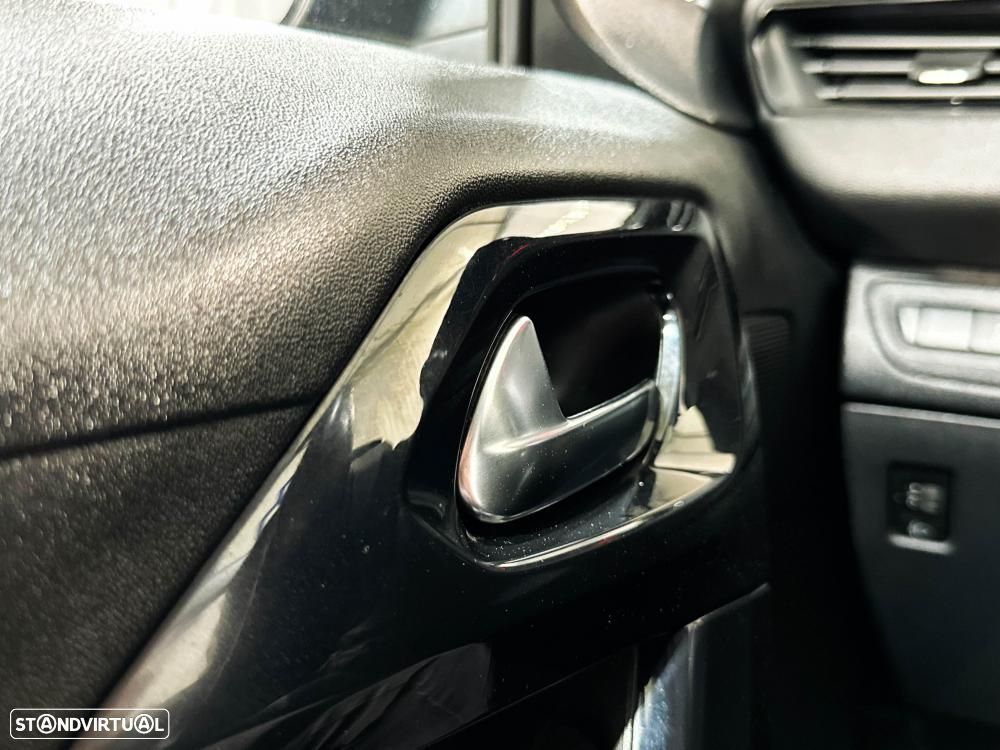 Peugeot 208 1.4 HDi Allure - 46