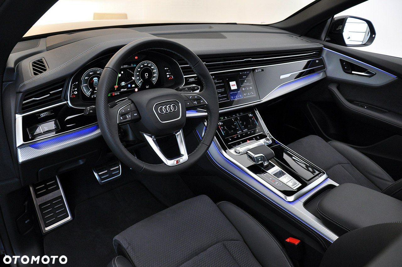 Audi Q8 - 17