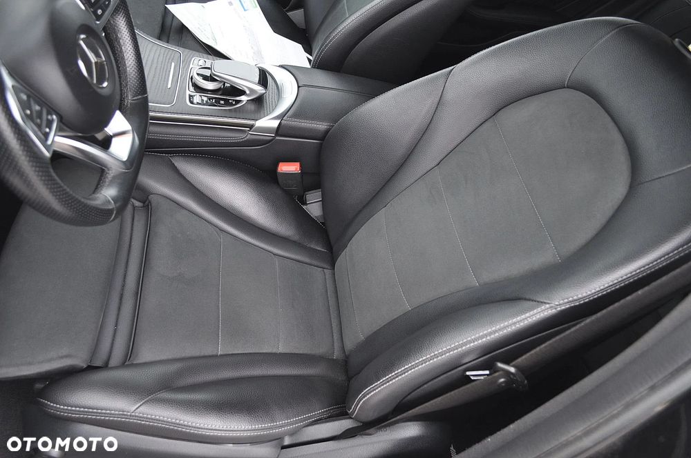 Mercedes-Benz GLC - 22