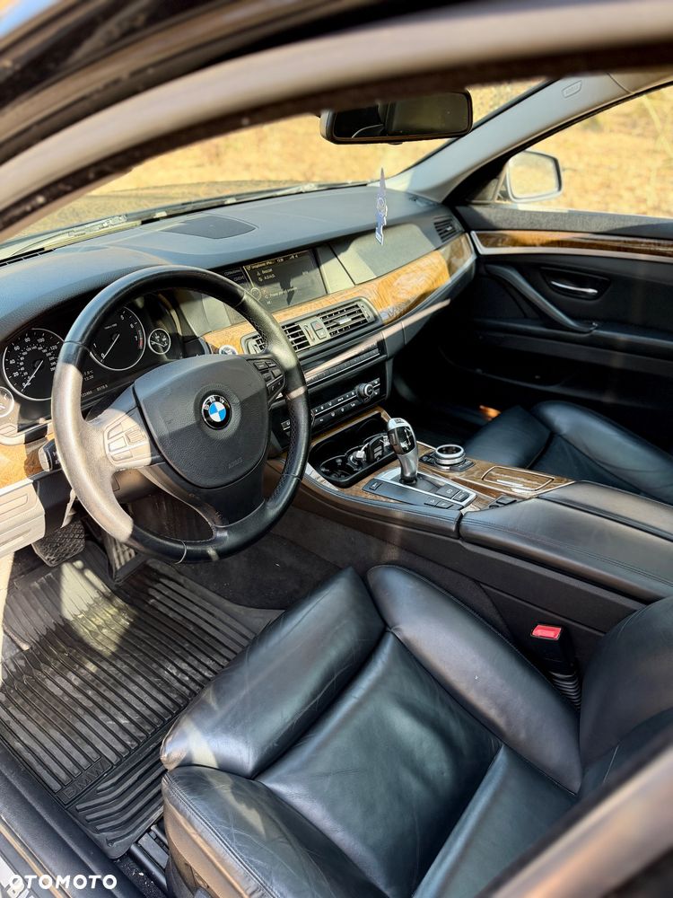 BMW Seria 5 535i xDrive Sport-Aut - 5