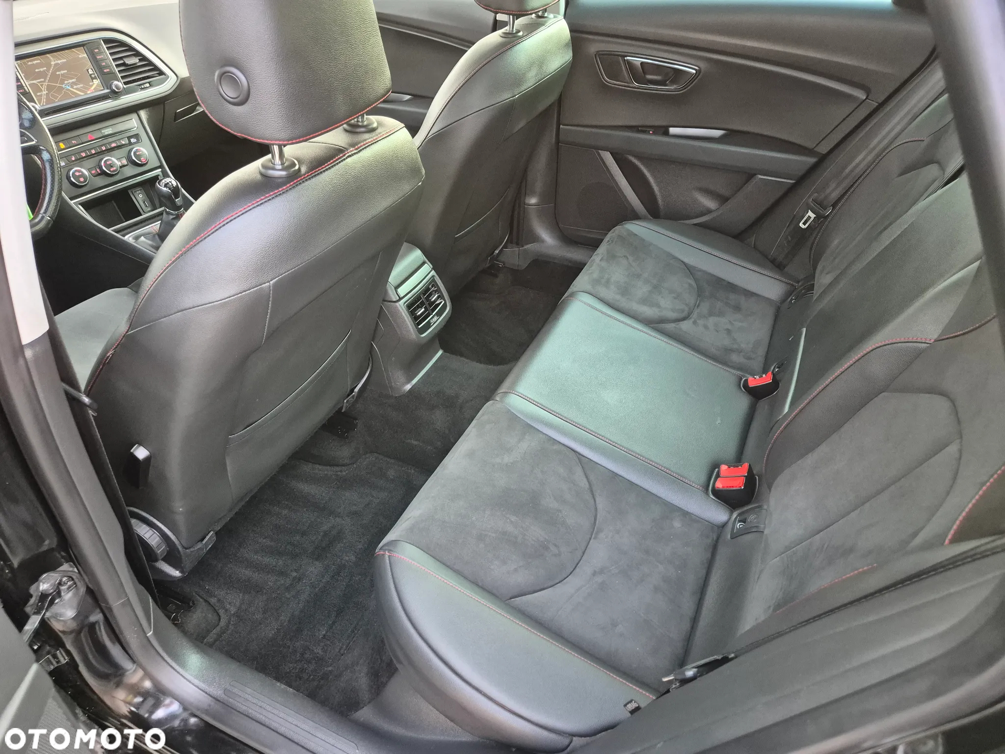 Seat Leon 2.0 TDI FR Black S&S - 17