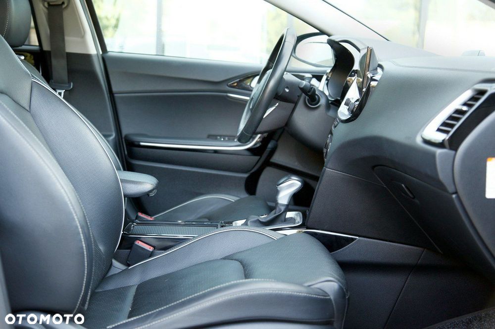 Kia XCeed - 14