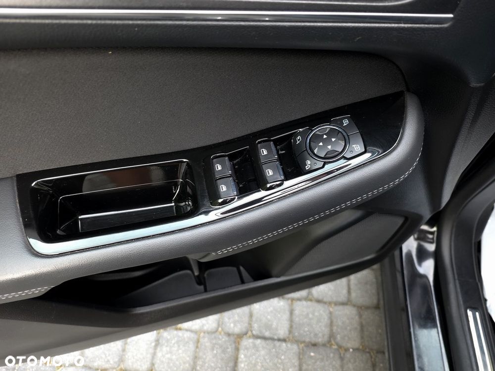 Ford Galaxy 2.0 EcoBlue Titanium - 19