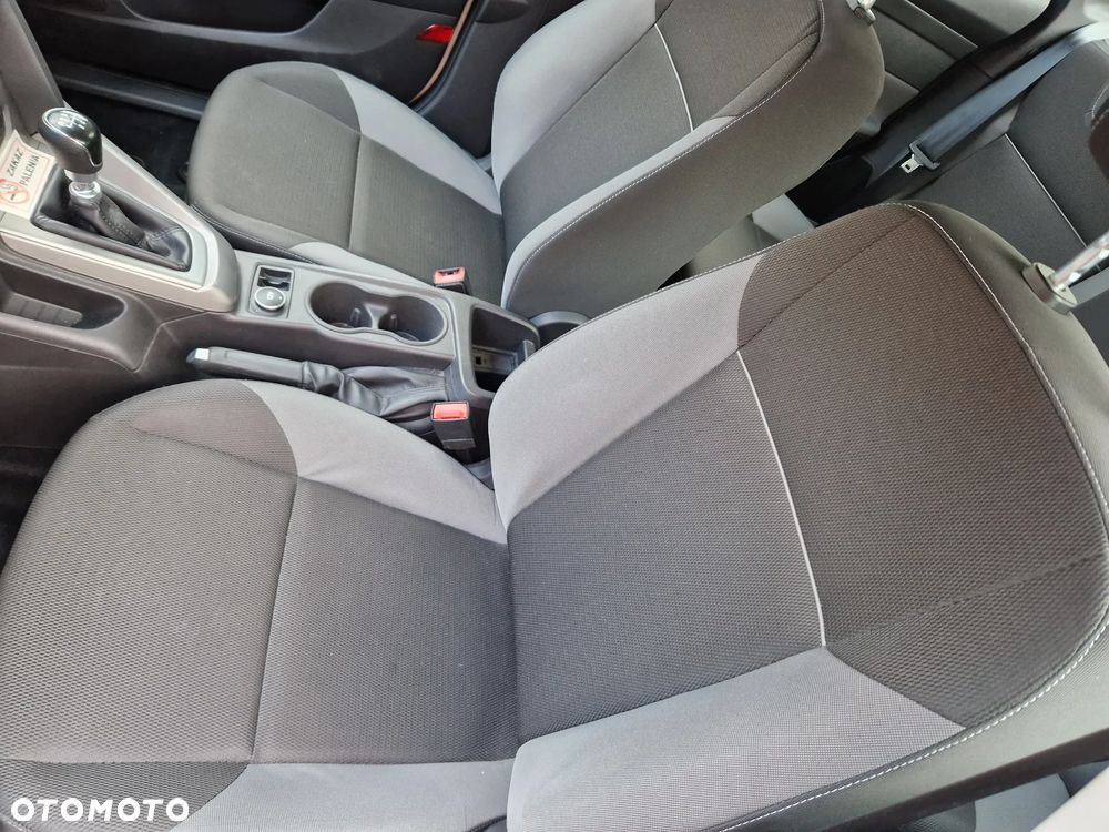 Ford Focus ver-1-6-tdci-gold-x-trend- - 22