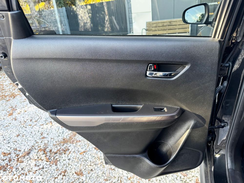 Suzuki Vitara - 33