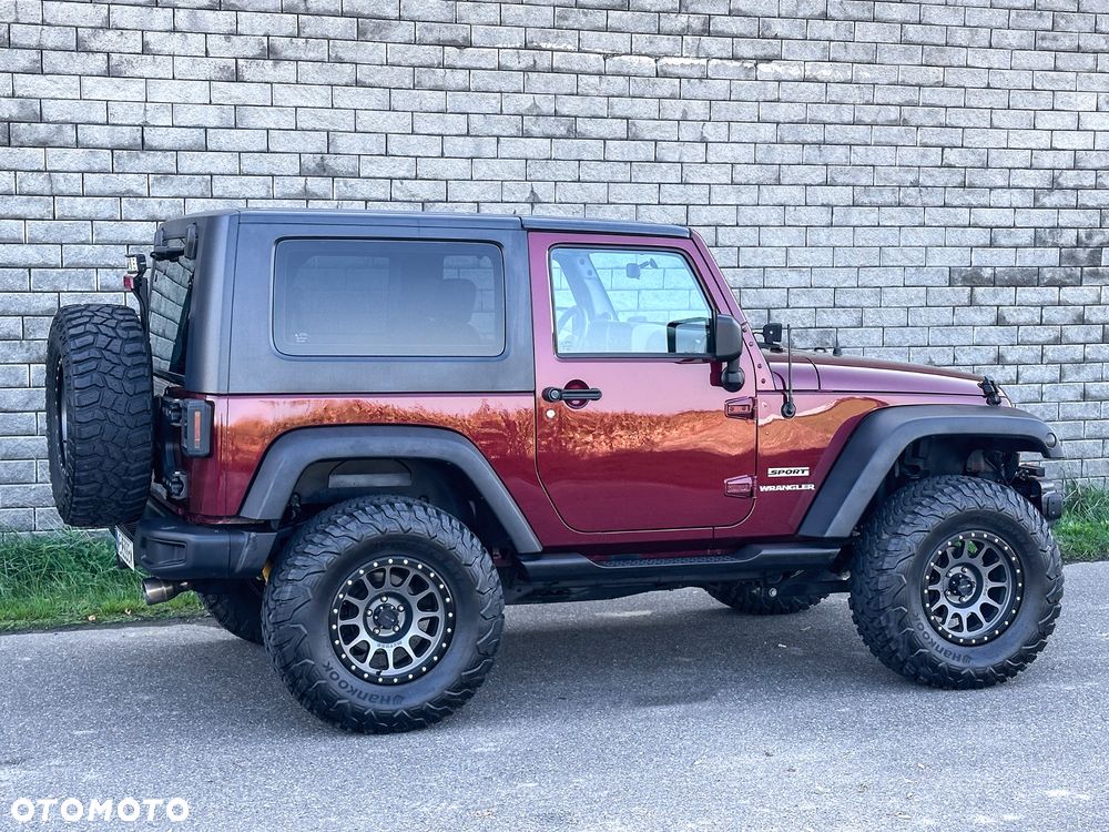 Jeep Wrangler - 6