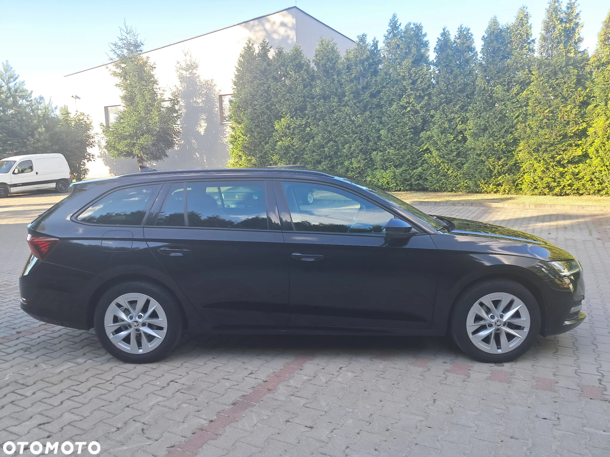 Skoda Octavia 2.0 TDI Ambition DSG - 14