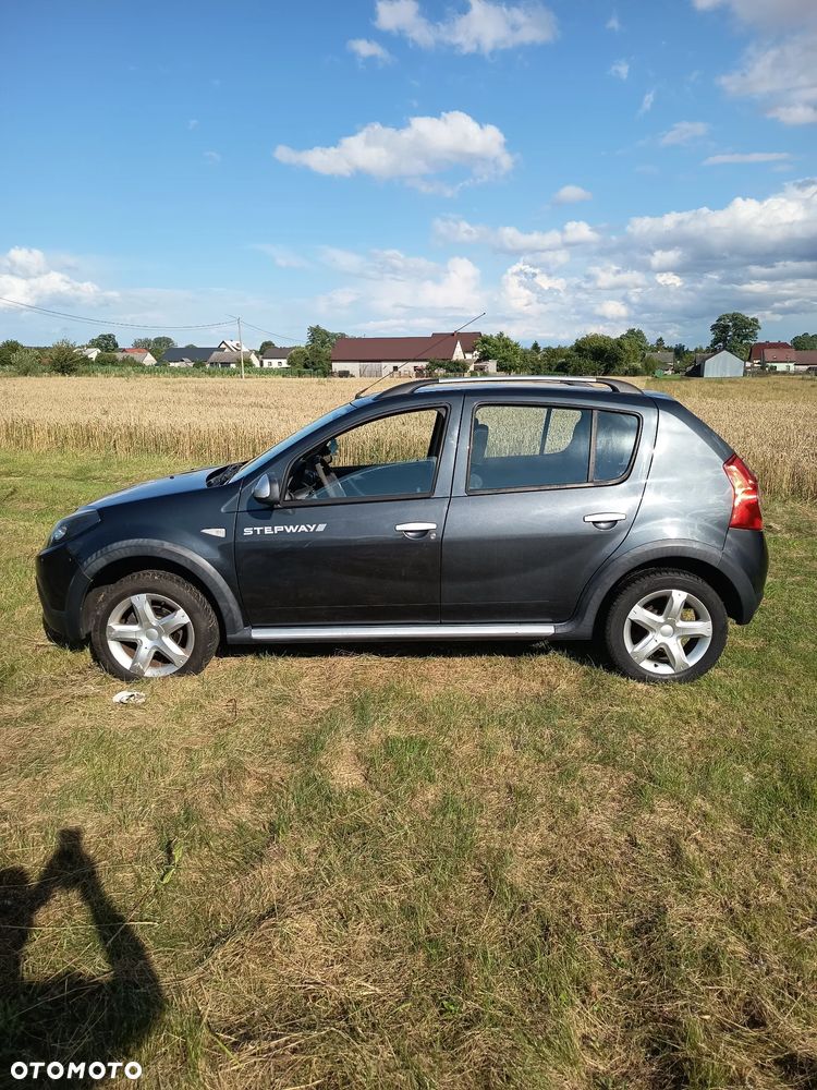 Dacia Sandero Stepway - 11