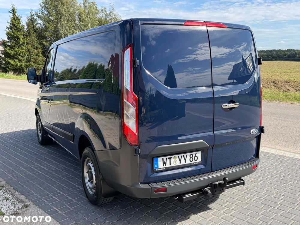 Ford Transit Custom - 10
