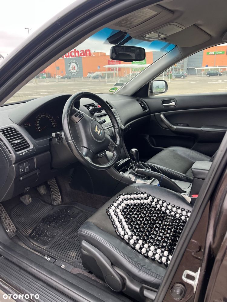 Honda Accord 2.0 Executive - 8