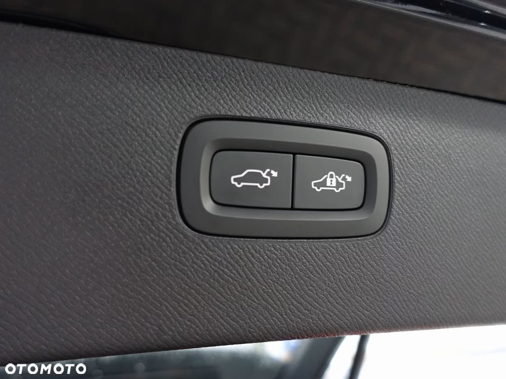 Volvo XC 90 T8 AWD Plus Dark - 10