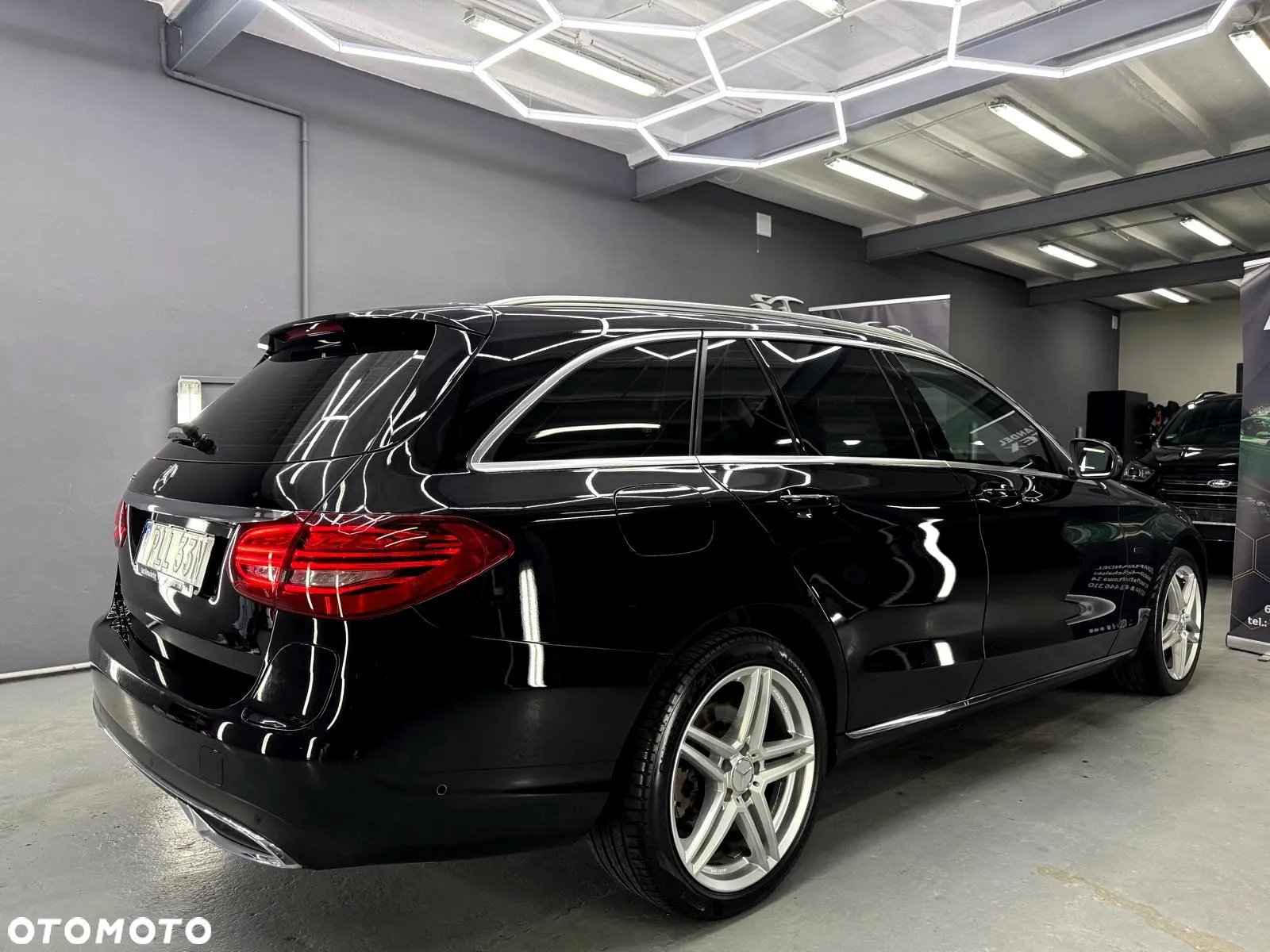 Mercedes-Benz Klasa C 300 de T 9G-TRONIC Avantgarde - 10