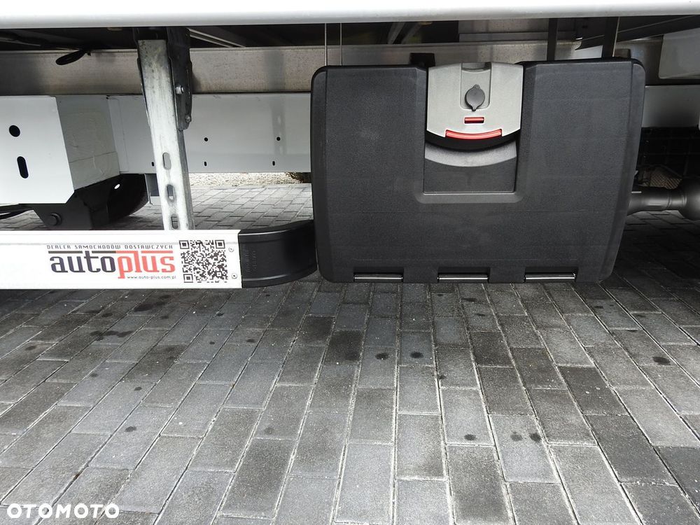Renault MASTER PLANDEKA 10 PALET WEBASTO TEMPOMAT LEDY KLIMATYZACJA  165KM - 24