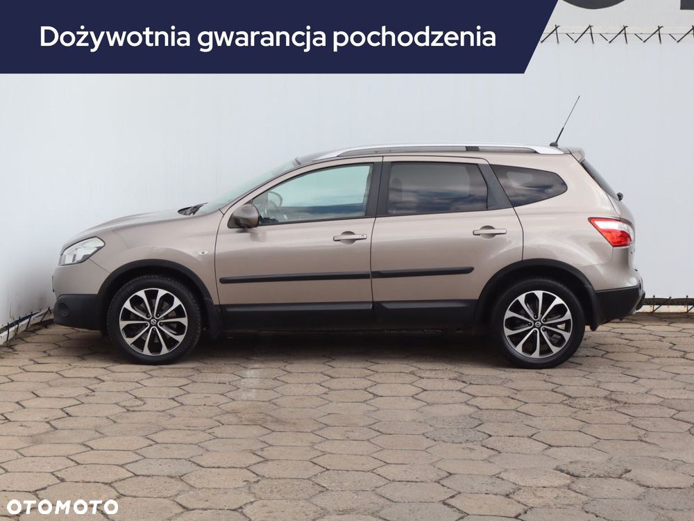 Nissan Qashqai+2 - 4