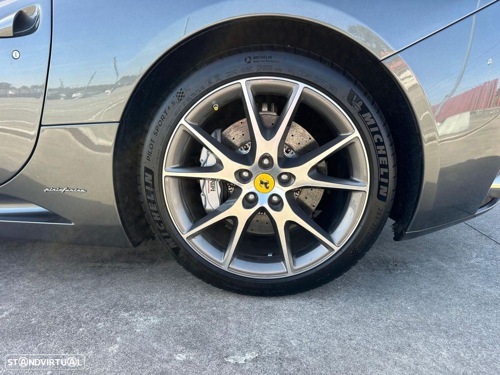 Ferrari California F1 - 25