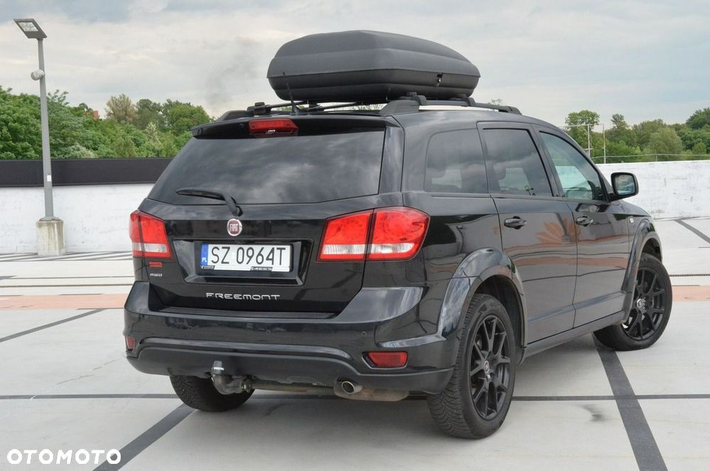 Fiat Freemont 2.0 Multijet Black Code AWD - 12