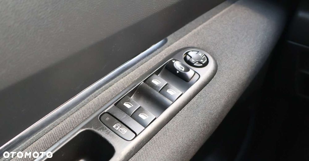 Peugeot 3008 - 22