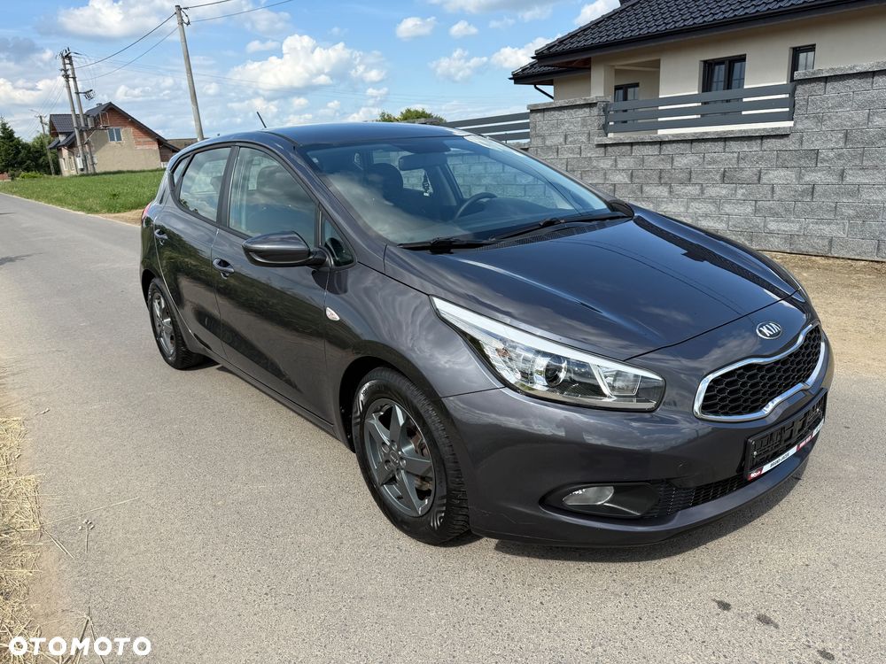 Kia Ceed 1.4 CVVT EX - 1