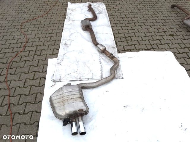 BMW 3 F30 330i 330e B48 2.0 Tłumik Wydech Katalizator Komplet Oryginał Środkowy Tylny końcowy 8623286 7627071 8623285 - 3