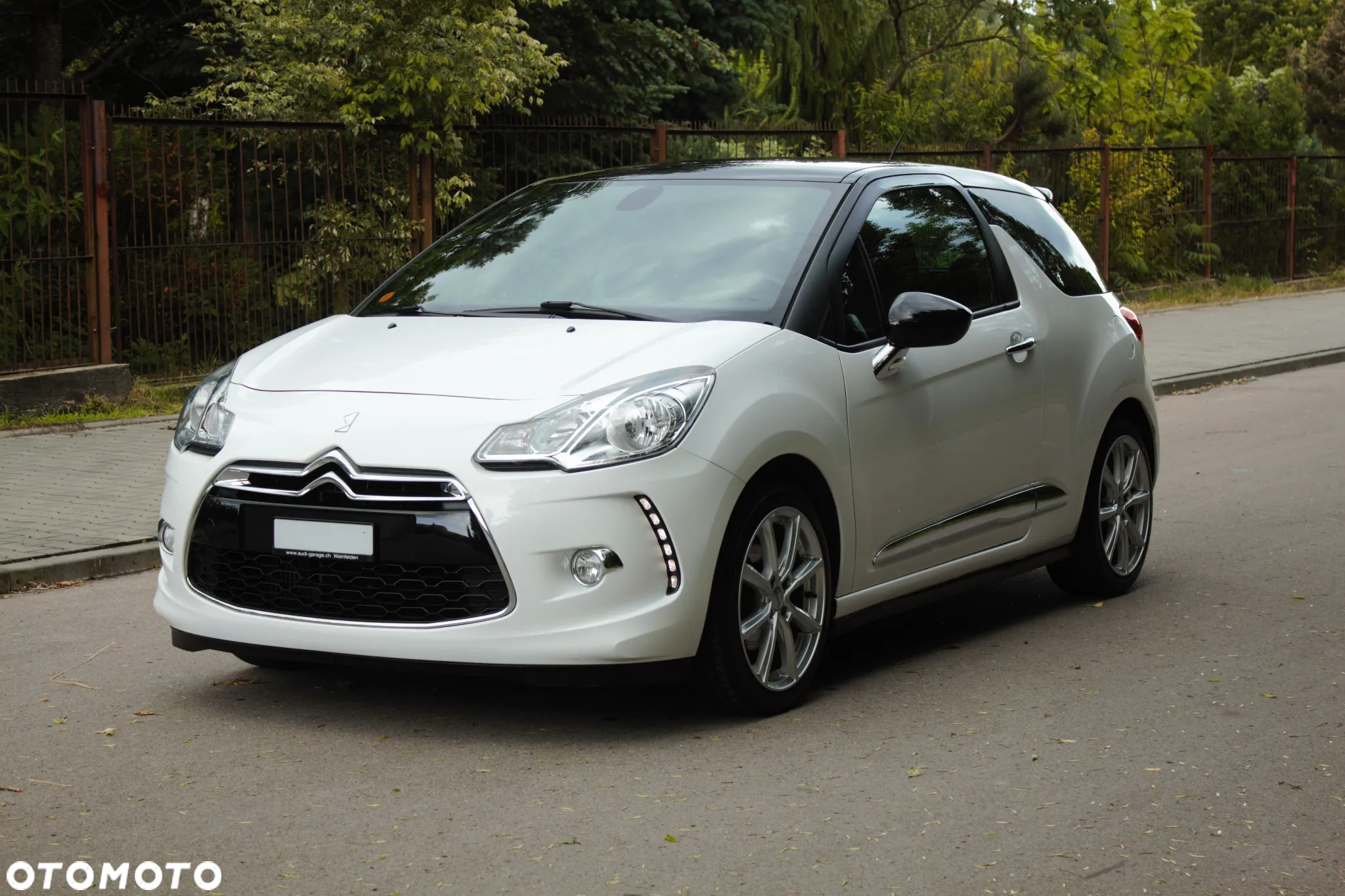 Citroën DS3 1.6 THP SportChic - 3