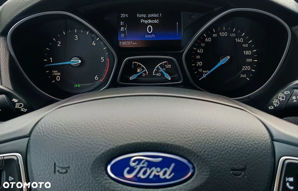 Ford Focus 1.5 TDCi DPF Start-Stopp-System Business - 32