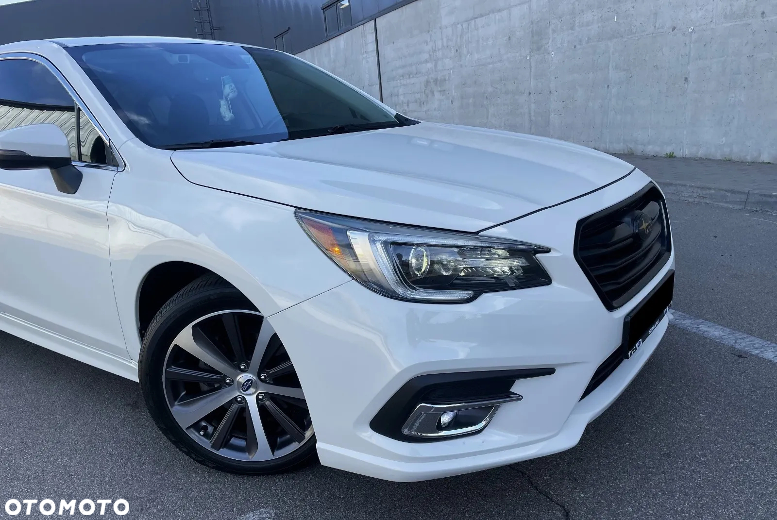 Subaru Legacy - 3