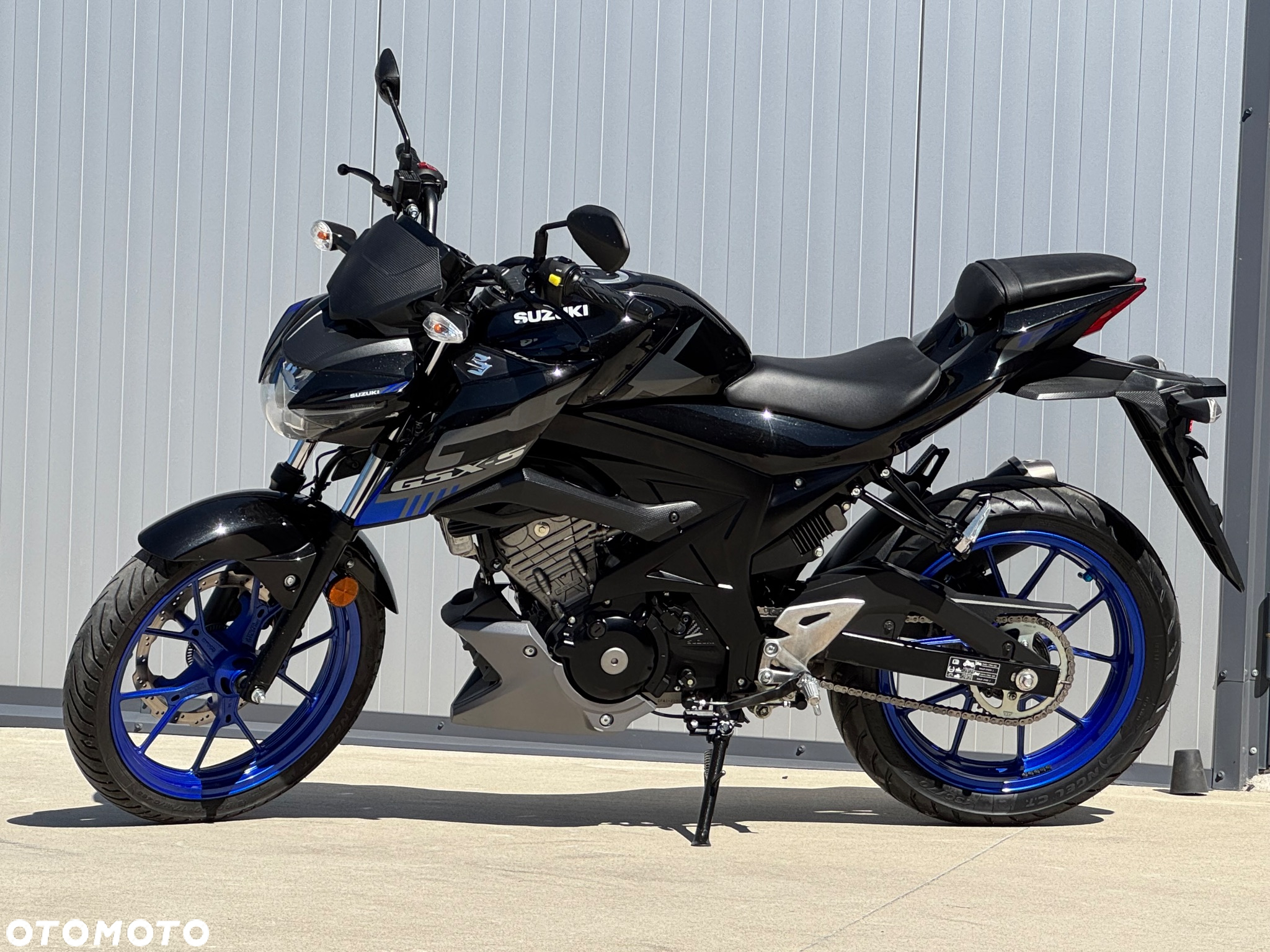 Suzuki GSX - 20