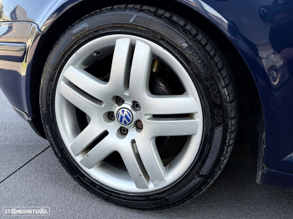 VW Golf Variant 1.9 TDi Highline - 24