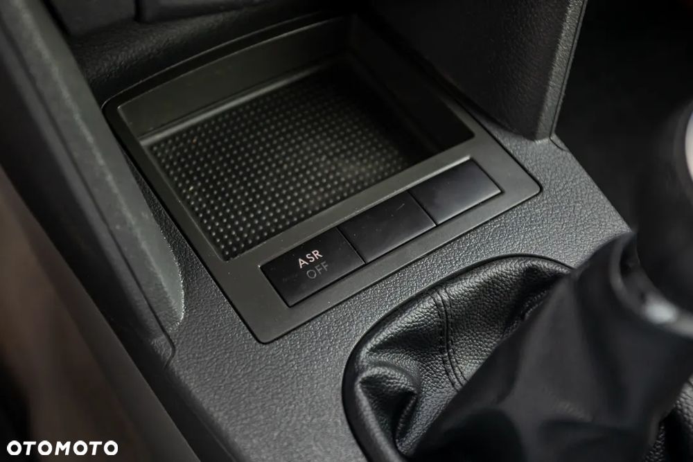 Volkswagen Caddy Life - 22