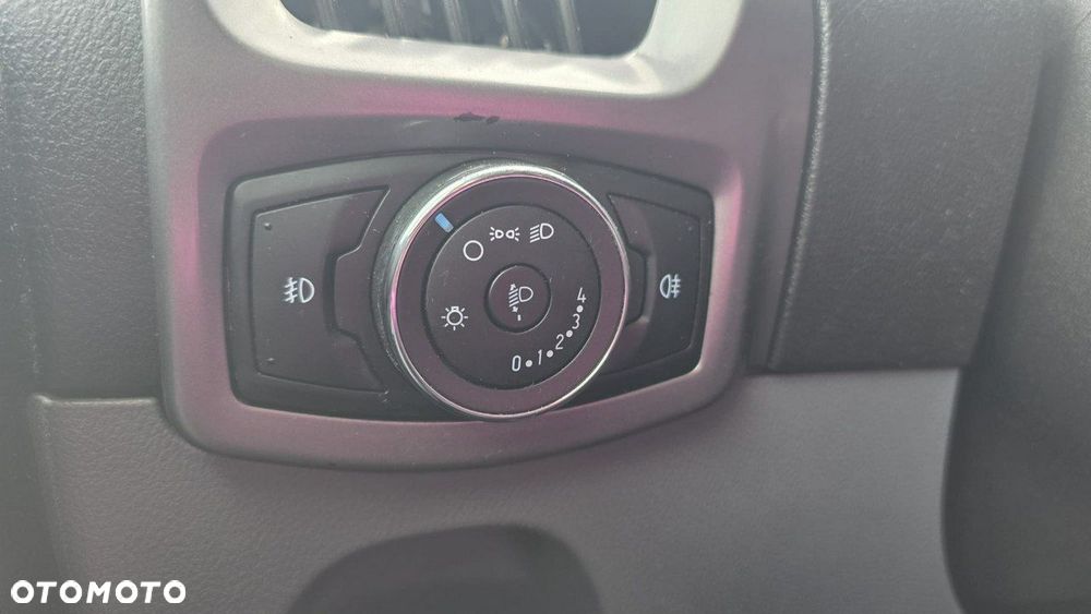 Ford Transit Custom - 14