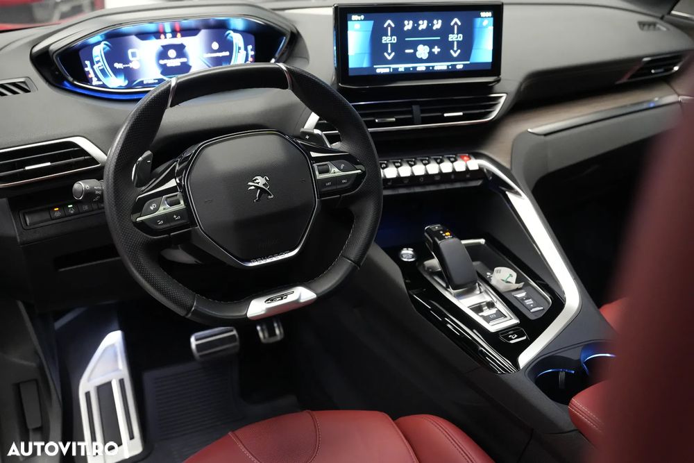 Peugeot 3008 PHEV 300 EAT8 4X4 GT - 11