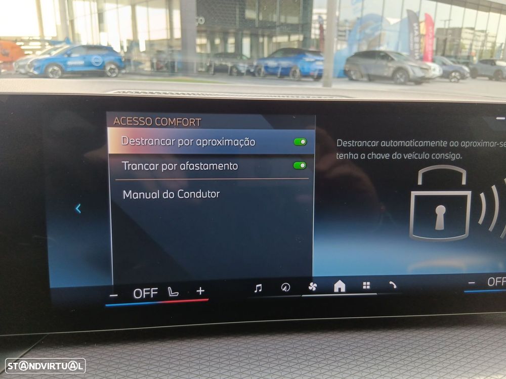 BMW 330 e Pack Desportivo M Auto - 26