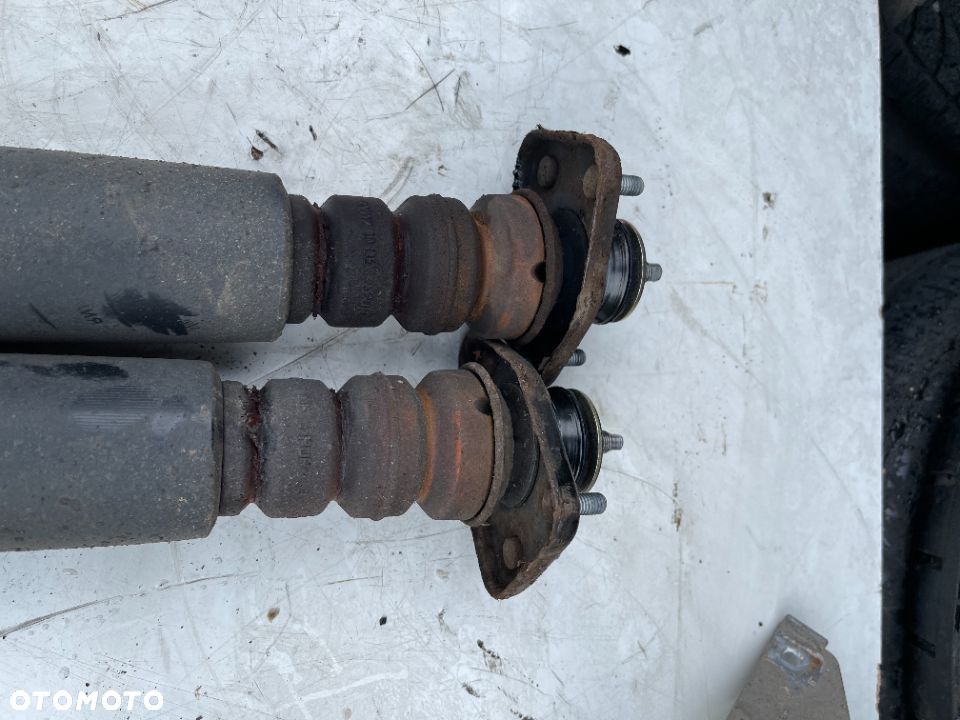 Amortyzatory tylne komplet m pakiet Bmw e83 x3 sportowe - 4