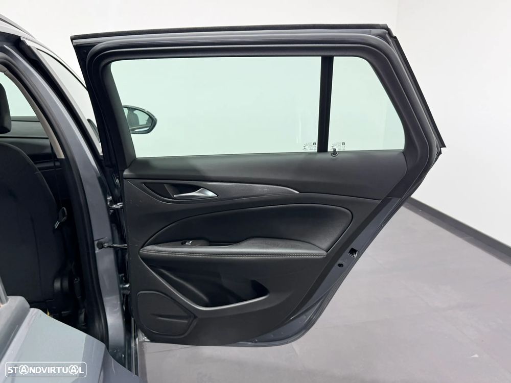 Opel Insignia Sports Tourer 1.5 D Business Edition - 43