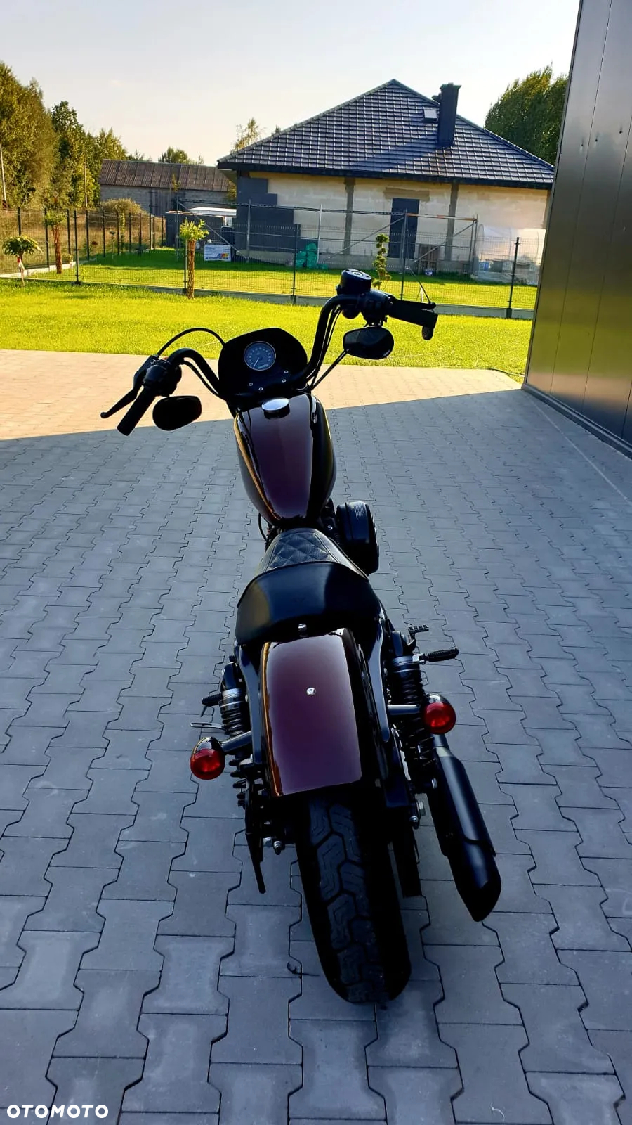 Harley-Davidson Sportster Iron 1200 - 14
