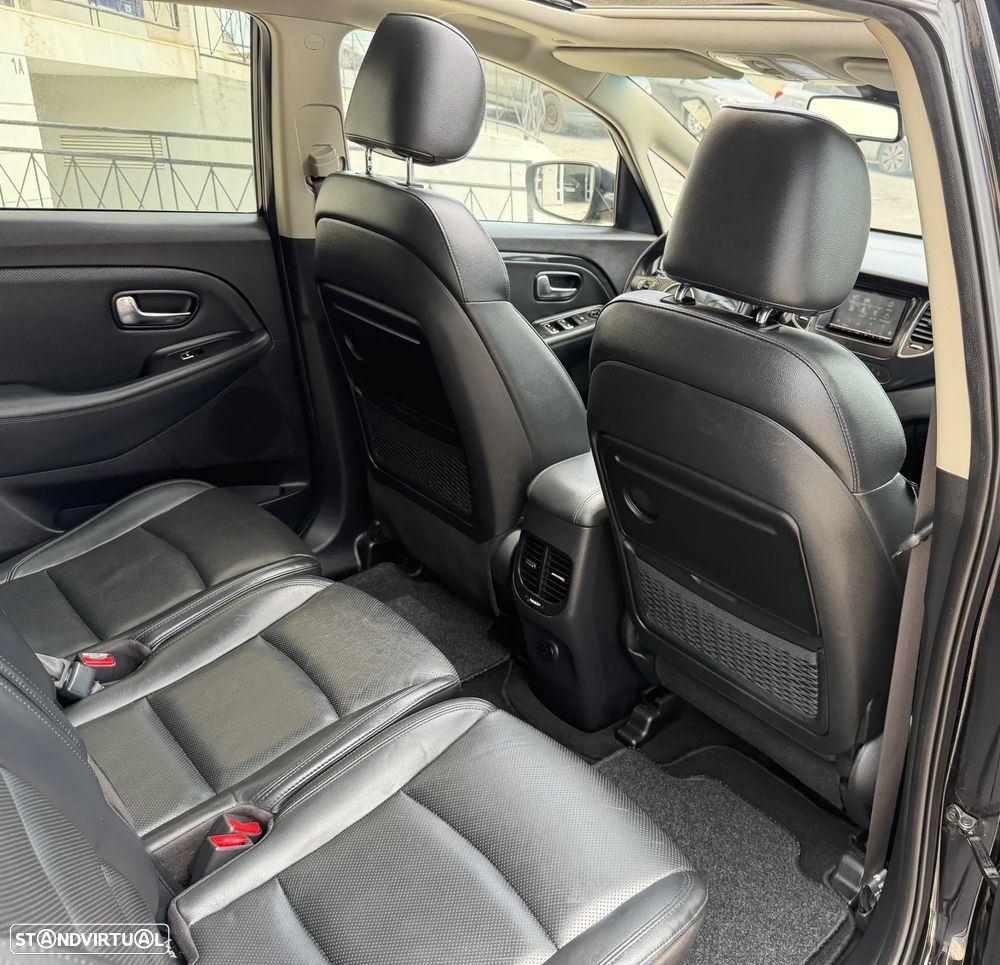 Kia Carens 1.7 CRDi ISG TX Aut. - 25