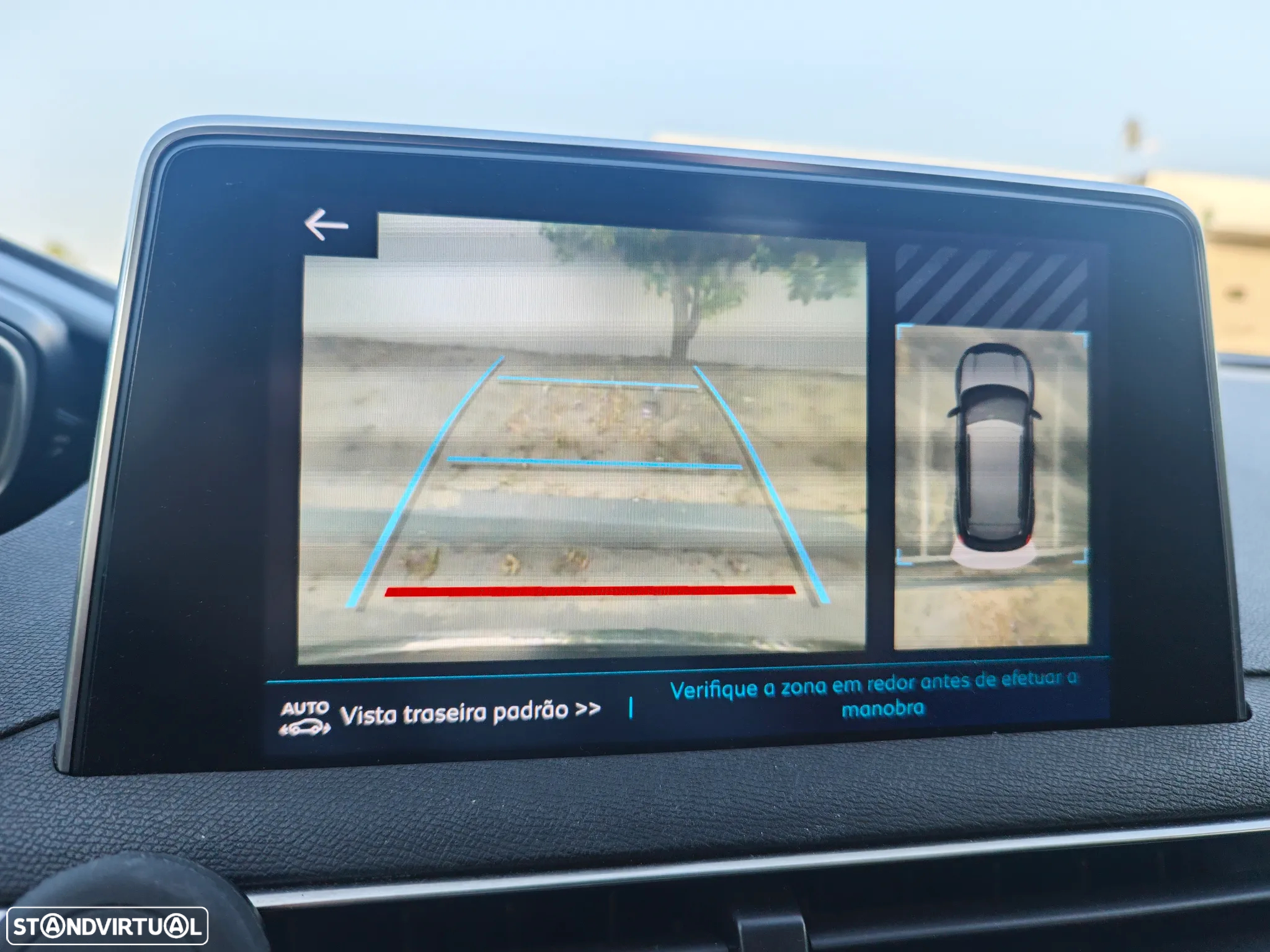 Peugeot 3008 1.6 Hybrid4 GT e-EAT8 - 11