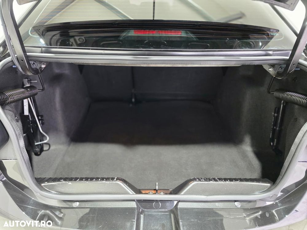 Dacia Logan TCe 90 MT6 Comfort - 15