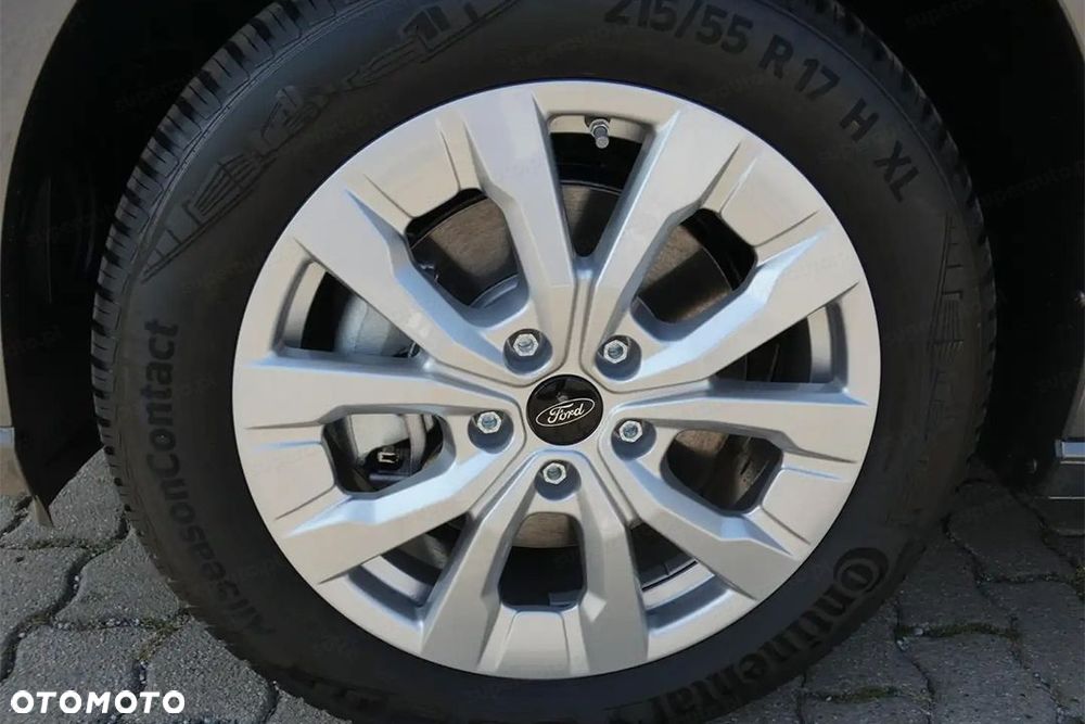Ford Transit Connect - 10