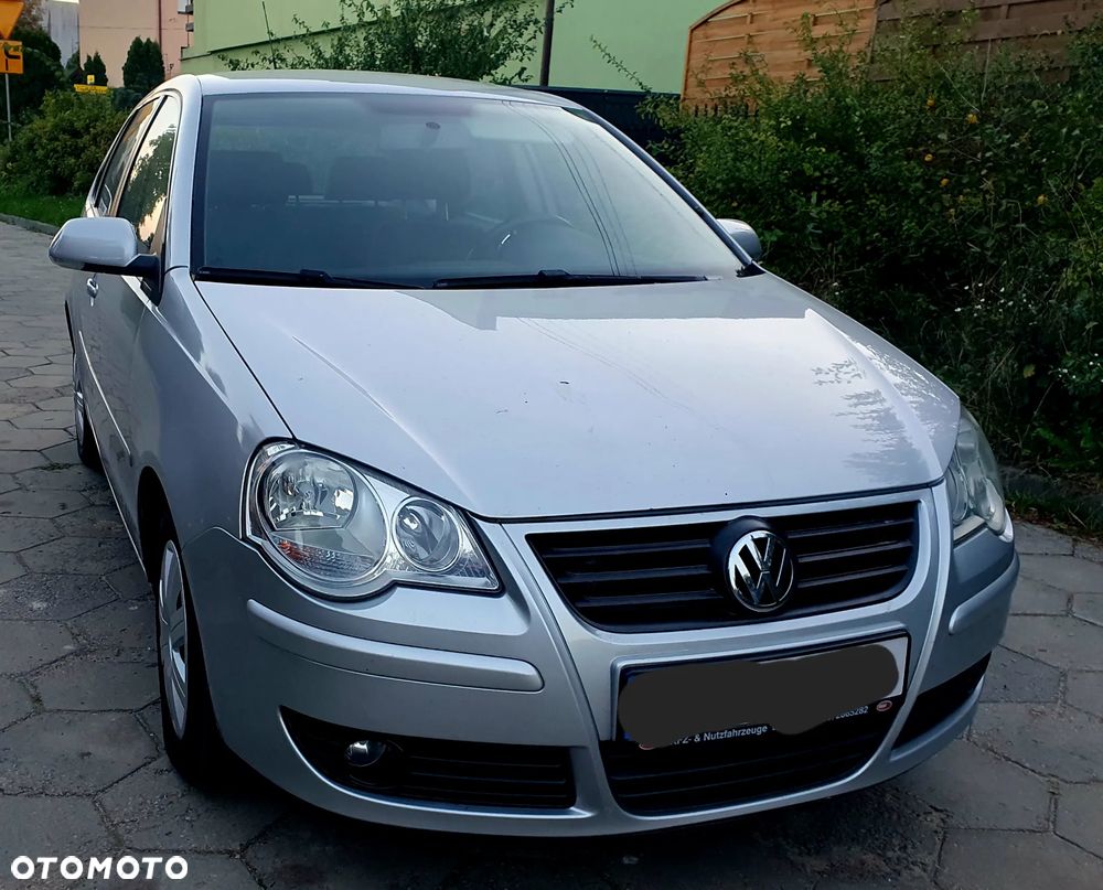 Volkswagen Polo 1.4 16V Comfortline - 10