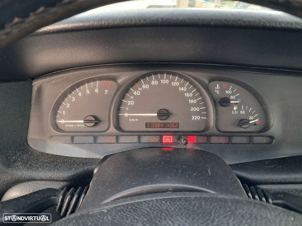 Opel Vectra 1.6 Elegance - 10