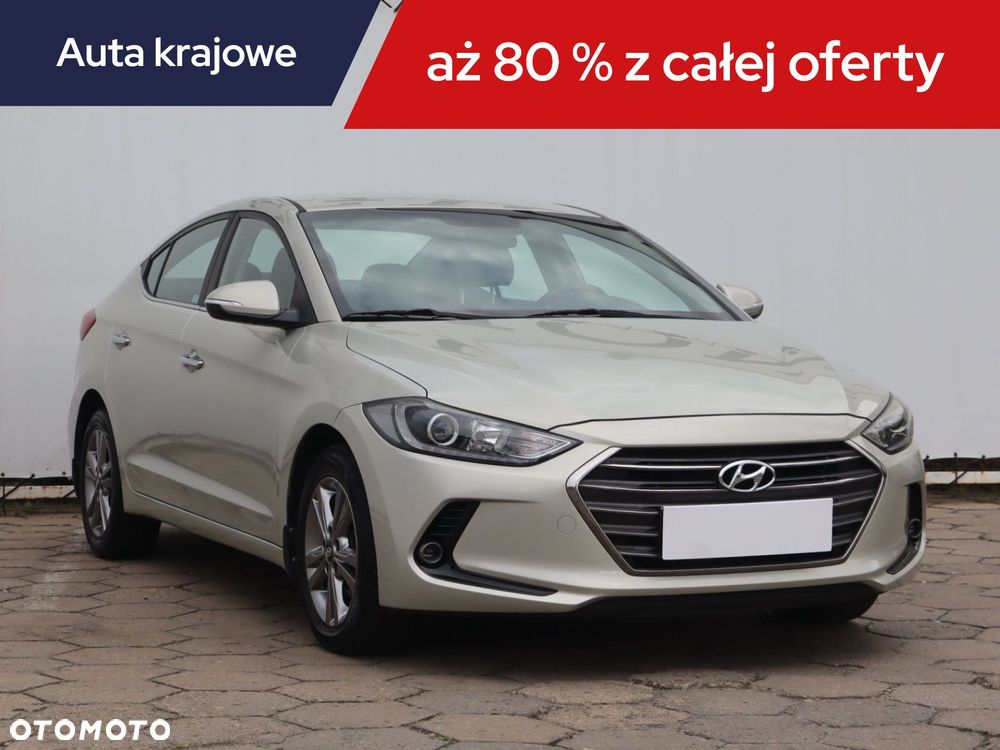 Hyundai Elantra - 3