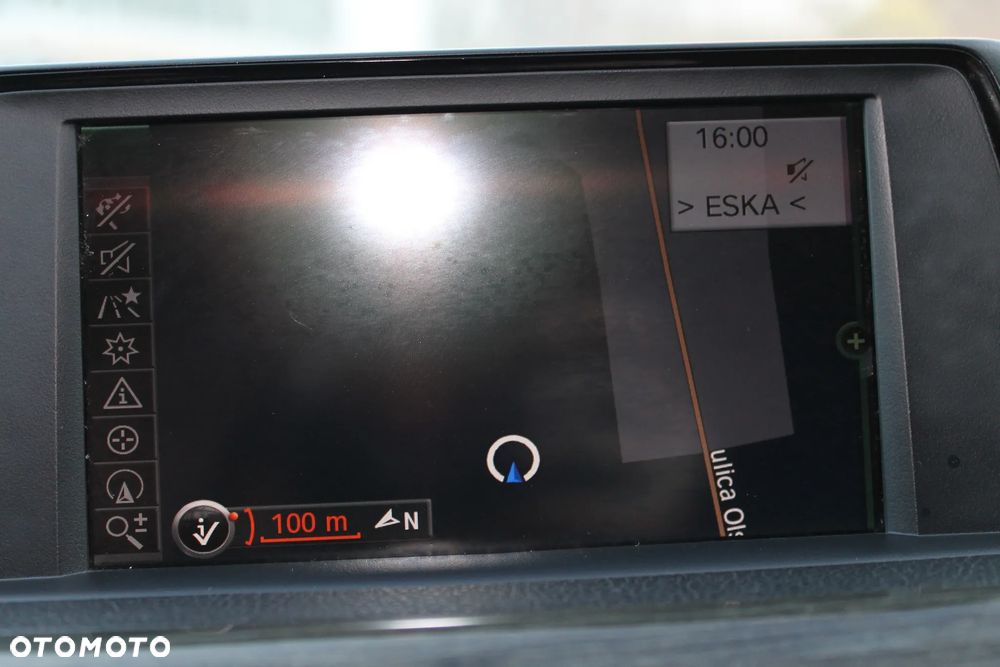 BMW Seria 3 320i Luxury Line - 17