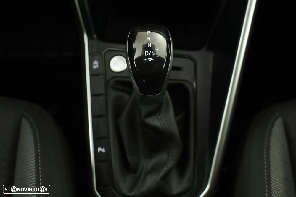 VW Taigo 1.0 TSI Urban DSG - 13