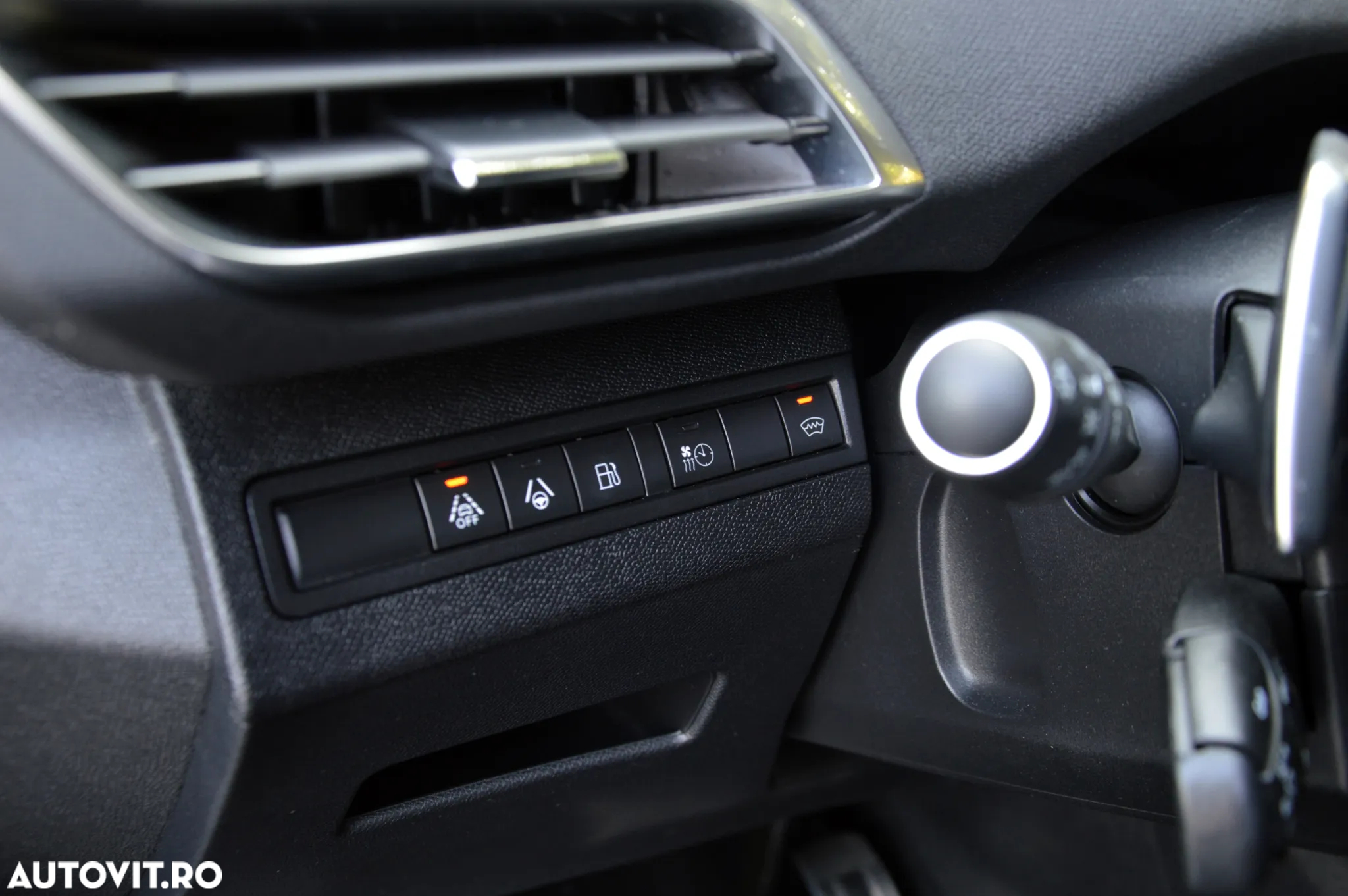 Peugeot 3008 PHEV 300 EAT8 4X4 GT - 11